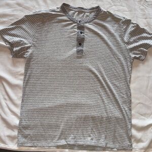 GAP Men’s Shirt
